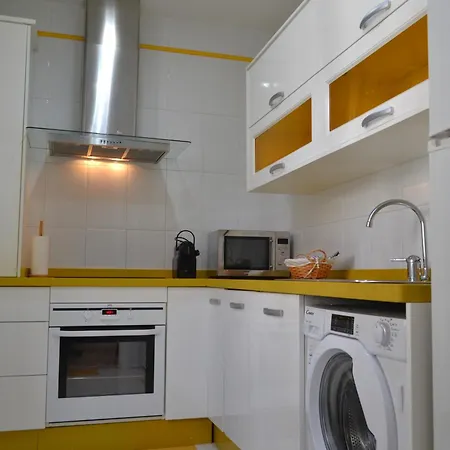 Sunshine Patio De Fernando Colon *