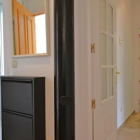 Apartment Sunshine Patio De Fernando Colon *